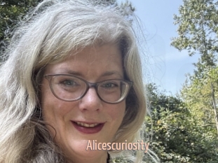 Alicescuriosity
